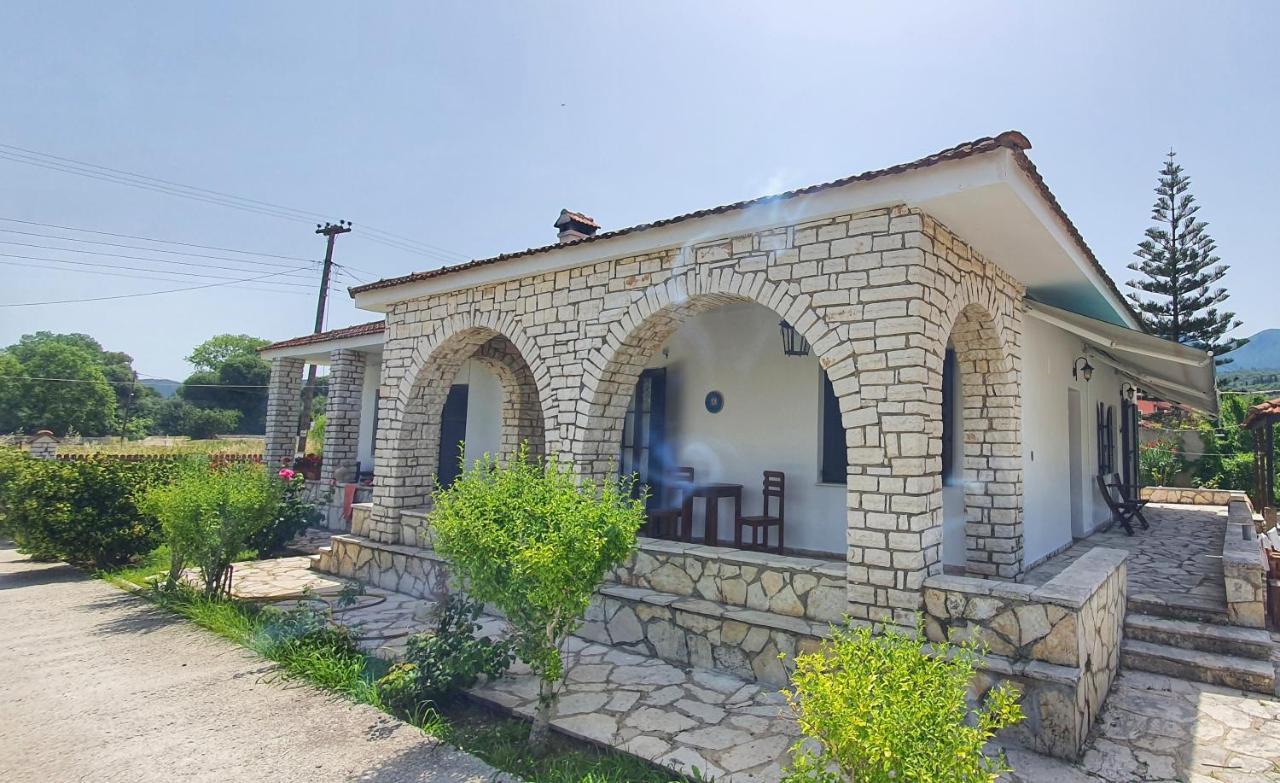 דירות אצ'ארבי Mare E Stelle - Θάλασσα Και Αστέρια מראה חיצוני תמונה